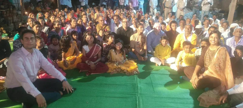 सेवा संकल्प अभियान के तहत वनग्राम बालापुर में हुआ ‘आशीर्वाद का दिया’ कार्यक्रम
